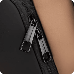 Shoulder Bag Masculina: Estilo à Prova D'água, USB Integrada | Compre Agora! - CloudStock